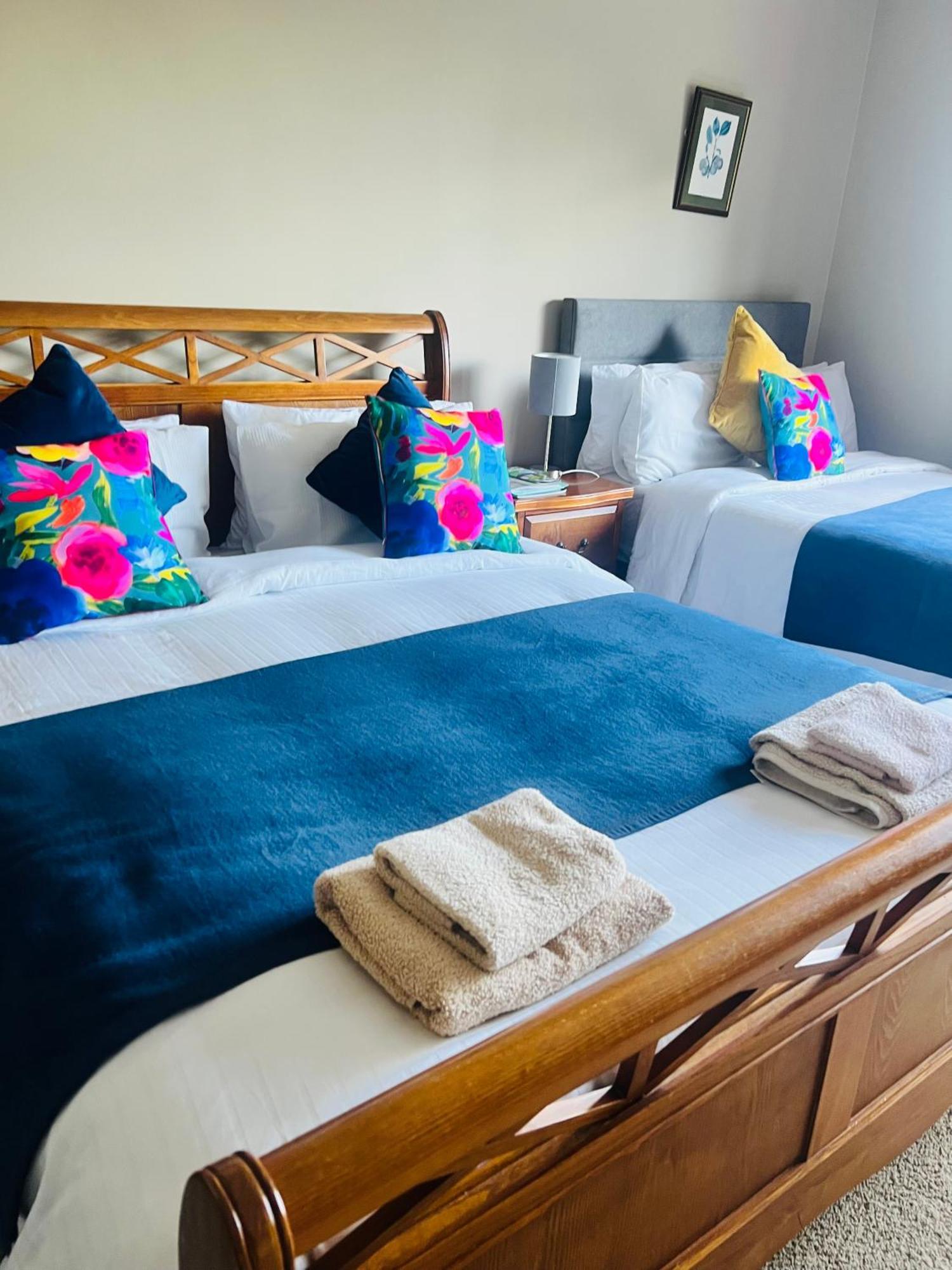 Ferienwohnung Acrewood House Tara Zimmer foto